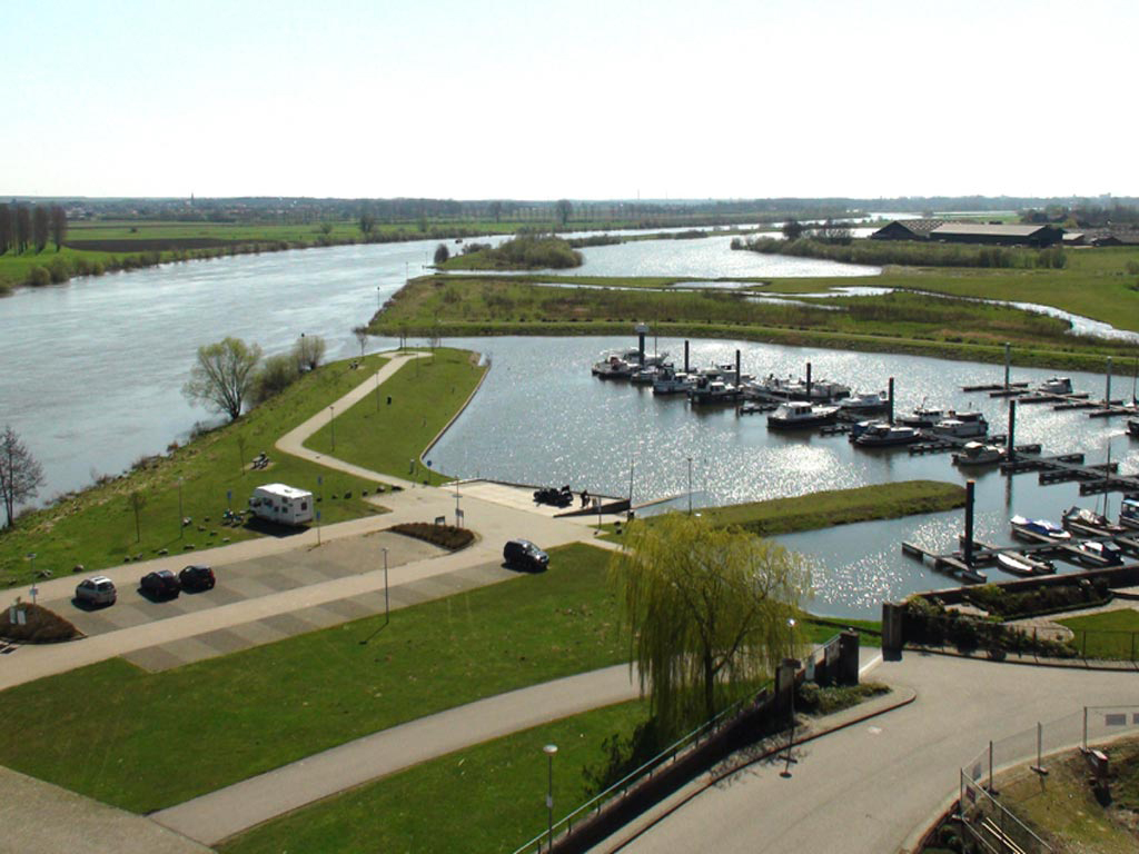 Maaswerken Dijkversterking Neer